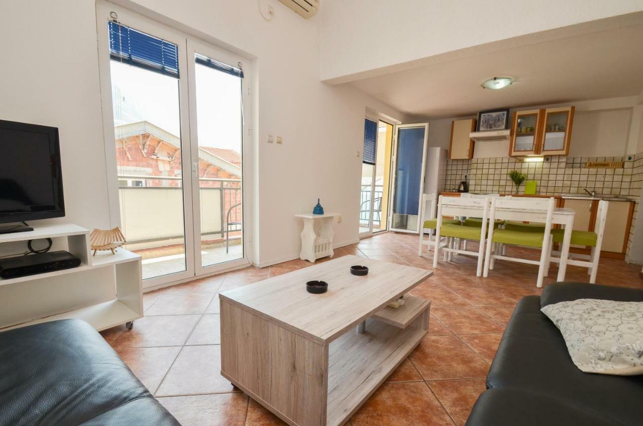 Apartment Barona Kotor Bagian luar foto