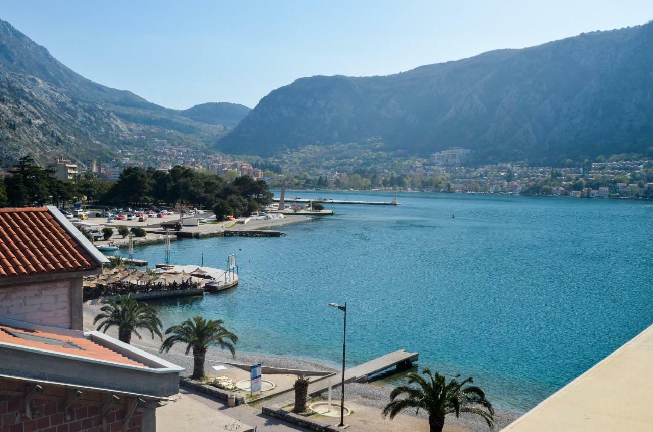 Apartment Barona Kotor Bagian luar foto